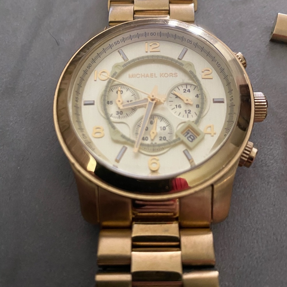Michael Kors X-Large gold watch